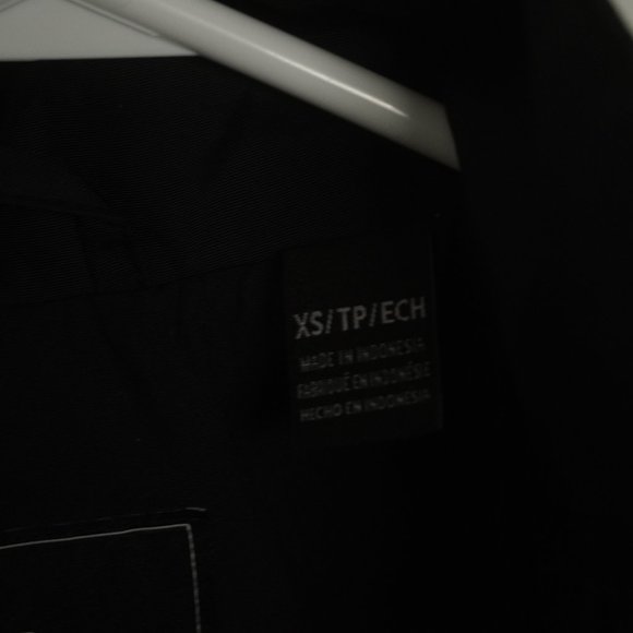 Quiksilver Black Coach Jacket - Picture 12 of 12